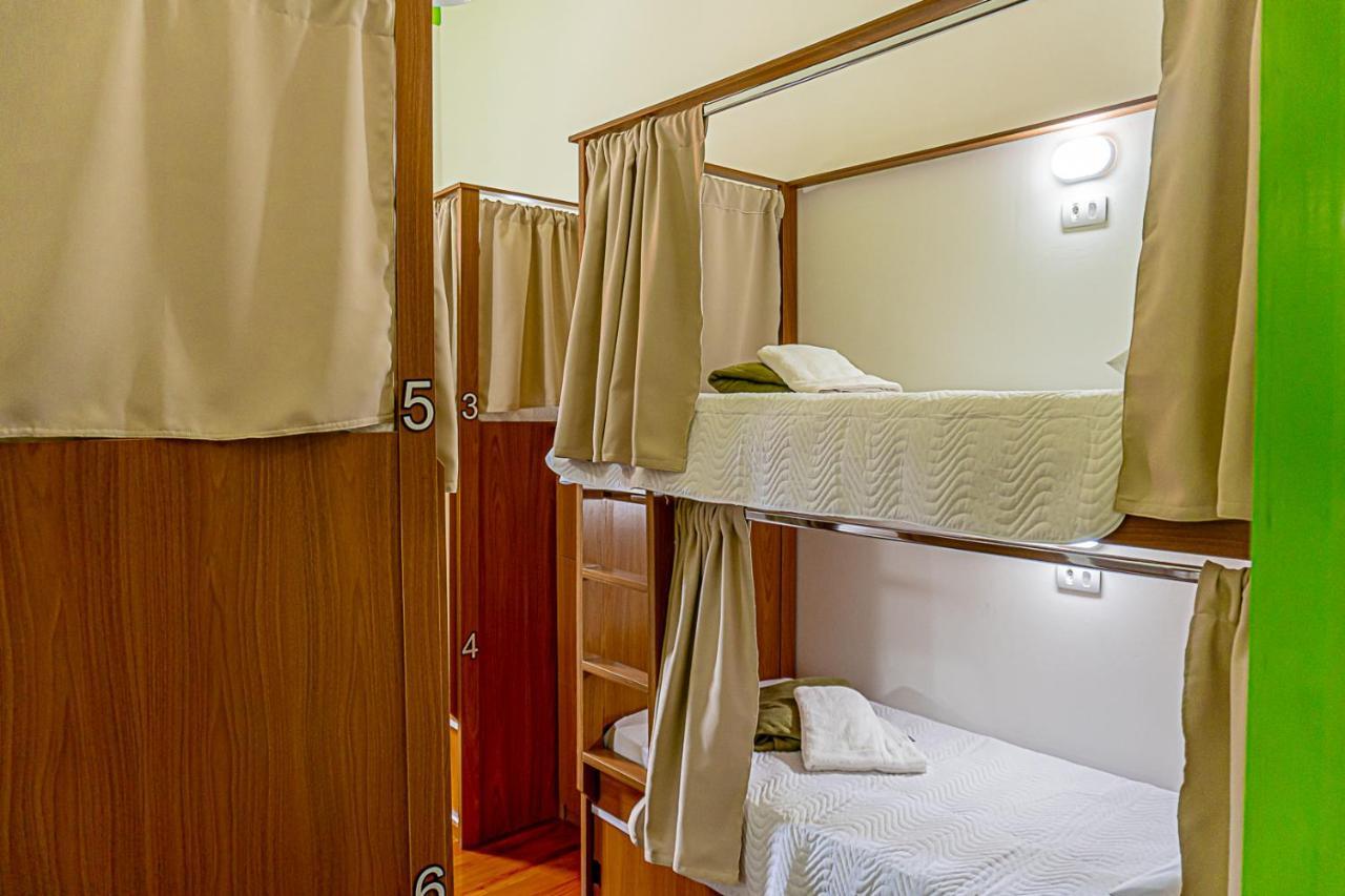 Imperial Hostel Hospedagem サン・ルイーズ・ド・パライチンガ エクステリア 写真
